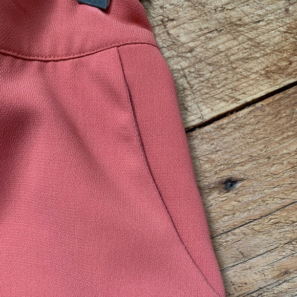 Top shop high waisted scalloped coral shorts - Picture 5 of 8